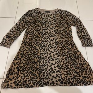 Chic Leopard Print Dress